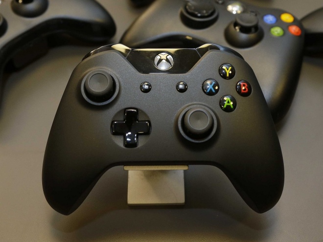Microsoft продала два миллиона Xbox One